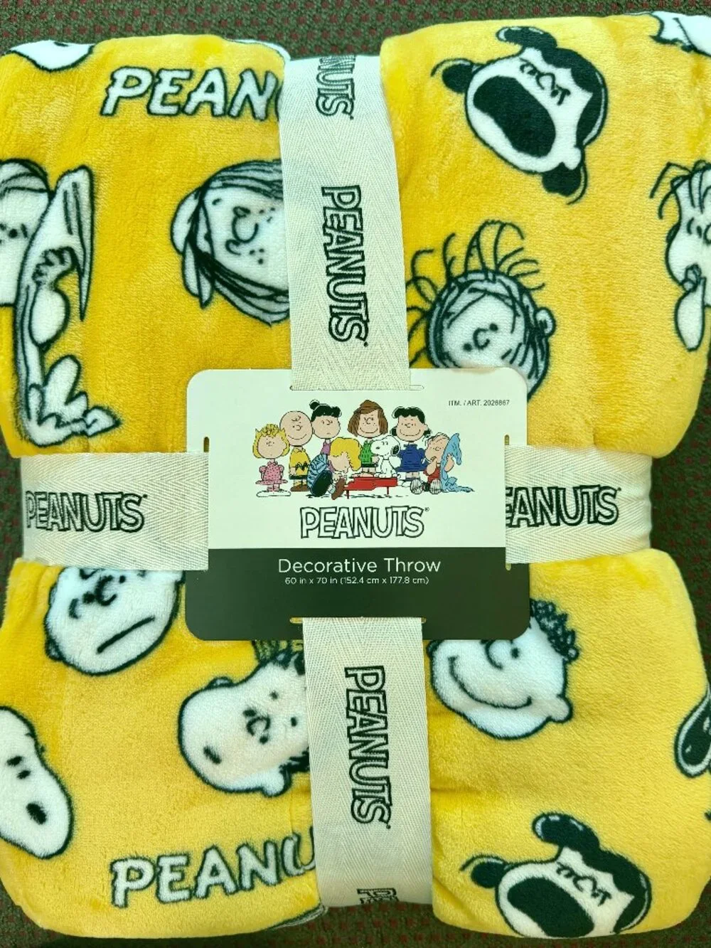 Snoopy Peanuts Berkshire Yellow Character Faces Throw 60x70 NWT